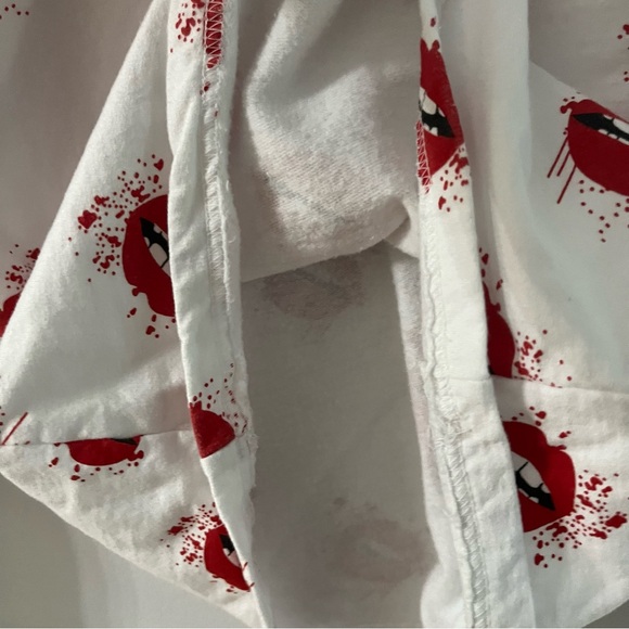 On Fire Rolling Stone Hoodie- Size Medium - Picture 7 of 9